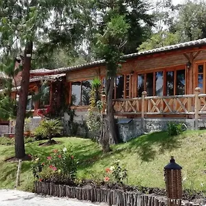 La Casa Del Colibri Ecuador Inn
