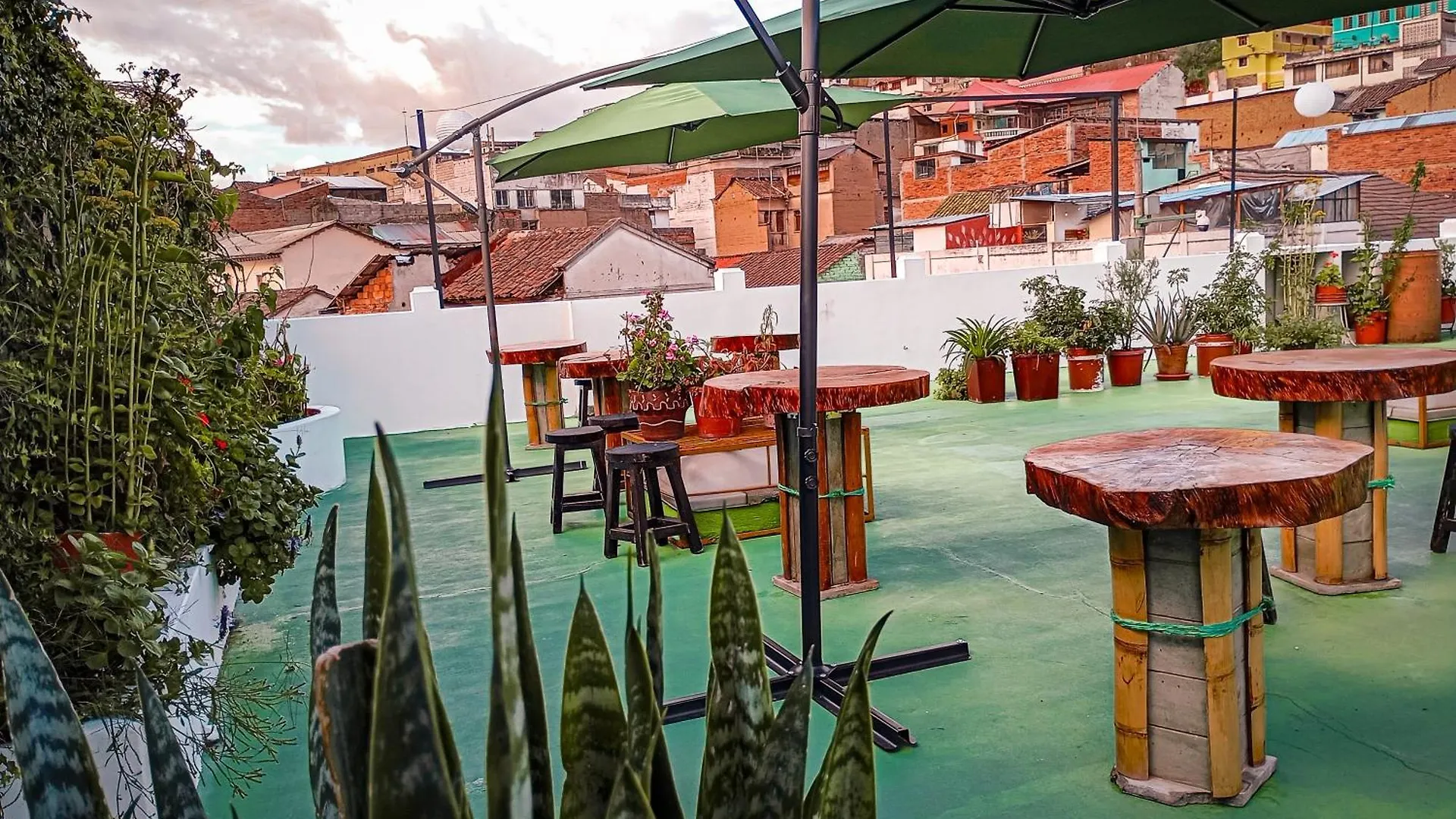 Vibes Aurik Hotel Quito